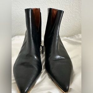 Tory Burch Booties (size 9.5)